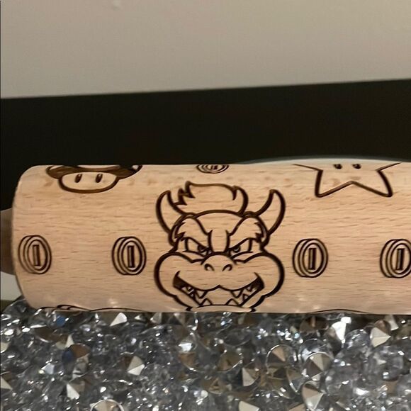 Mario Luigi Themed embossed Wooden Rolling Pin 2017 Nintendo kitchen baking tool - Picture 5 of 7